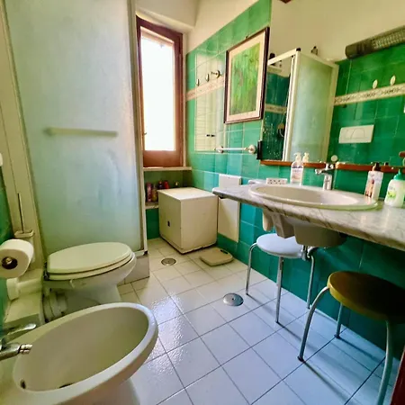 Casa Relax Nel Centro Storico Con Posto Auto 아파트 *
