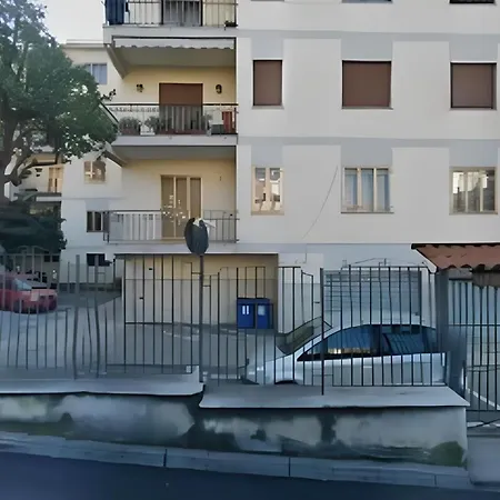 Casa Relax Nel Centro Storico Con Posto Auto Lägenhet Vico Equense
