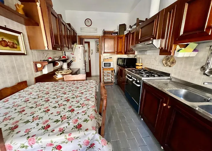 Casa Relax Nel Centro Storico Con Posto Auto